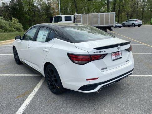 New 2025 Nissan Sentra SR w/ Midnight Edition image 5