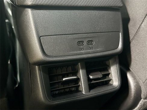 New 2026 Chevrolet Equinox LT image 28