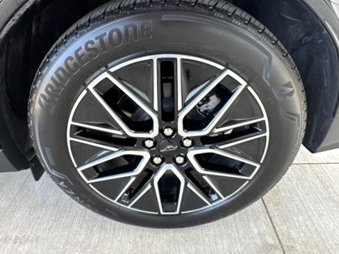 Certified 2025 Ford Mustang Mach-E Premium AWD/4WD image 16