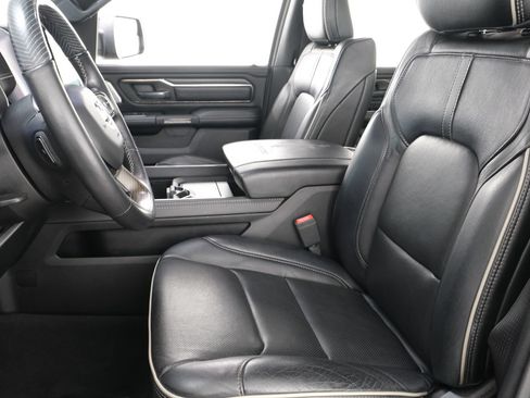 Used 2020 RAM 1500 Limited w/ Black Appearance Package RWD image 31