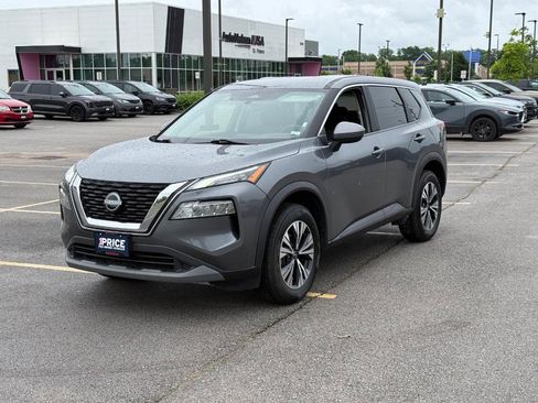 Used 2023 Nissan Rogue SV FWD image 1