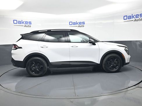 Certified 2024 Kia Sportage X-Pro image 9