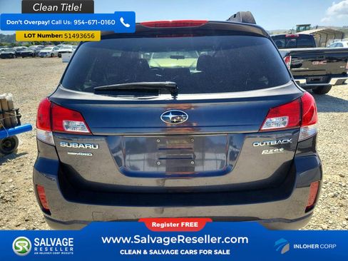 Used 2013 Subaru Outback 2.5i Premium w/ All-Weather Pkg AWD/4WD image 8