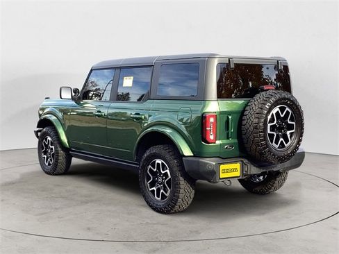 Used 2022 Ford Bronco Outer Banks image 3