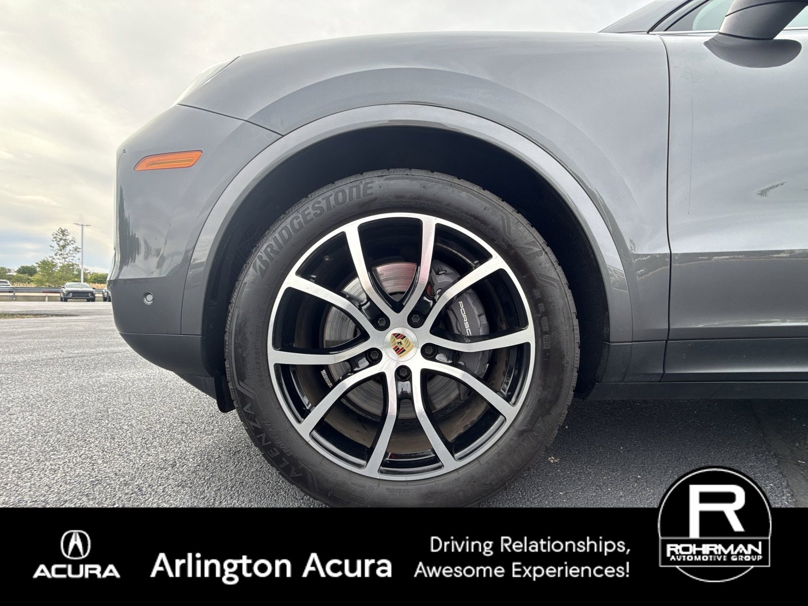 Used 2024 Porsche Cayenne Coupe AWD/4WD image 11