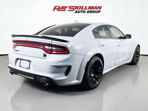 Used 2022 Dodge Charger Scat Pack RWD image 7