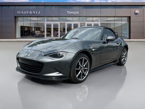 Used 2022 MAZDA MX-5 Miata Grand Touring w/ Weather Package RWD image 7