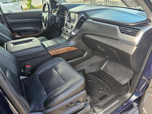 Used 2019 Chevrolet Tahoe Premier AWD/4WD image 10