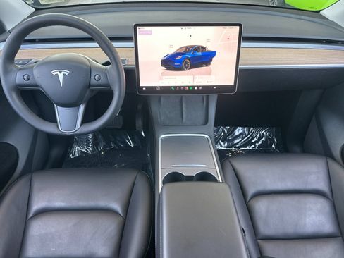 Used 2023 Tesla Model Y Long Range AWD/4WD image 13