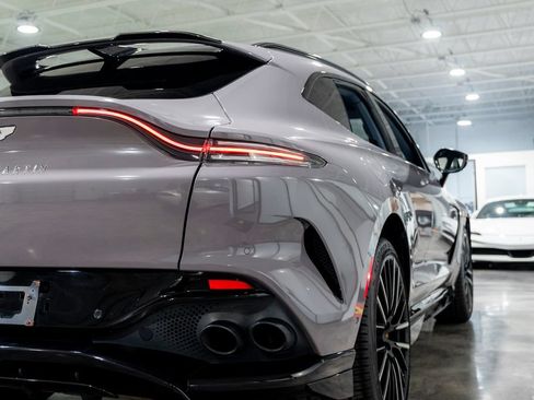 Used 2023 Aston Martin DBX 707 AWD/4WD image 17
