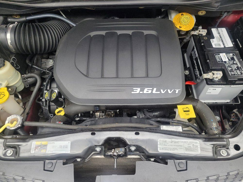 Used 2018 Dodge Grand Caravan SE FWD image 30