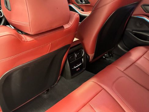 Used 2025 BMW 330i xDrive Sedan w/ M Sport Package image 25