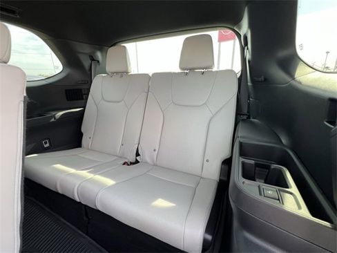 Used 2024 Lexus TX 350 FWD image 31