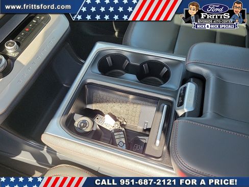 Certified 2025 Ford Expedition Max Active AWD/4WD image 8