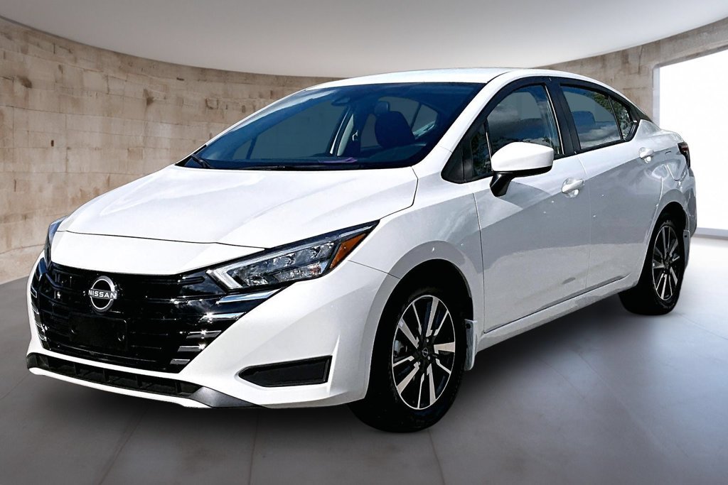 Used 2025 Nissan Versa SV w/ Trunk Package FWD image 13