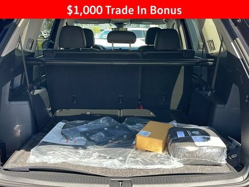 New 2025 Volkswagen Atlas Peak Edition SE AWD/4WD image 31