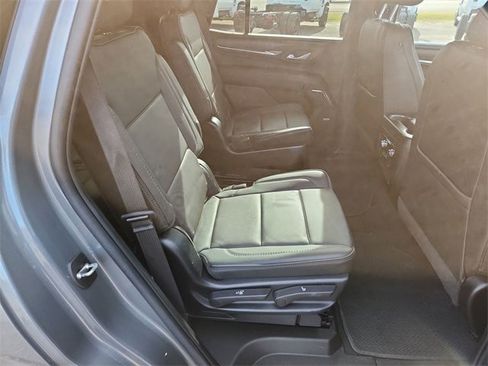 Certified 2022 GMC Yukon Denali image 26