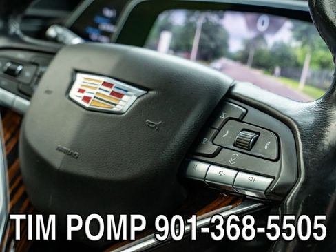 Used 2023 Cadillac Escalade ESV Premium Luxury AWD/4WD image 25
