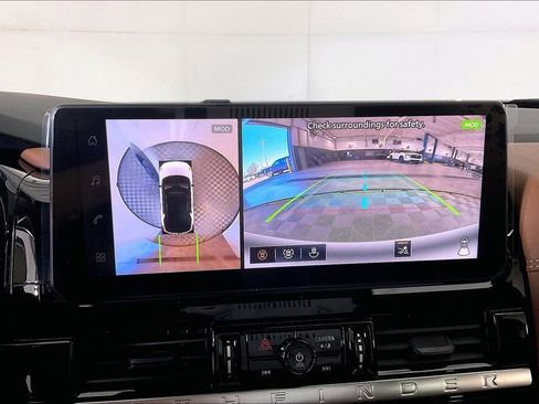 New 2026 Nissan Pathfinder Platinum AWD/4WD image 29