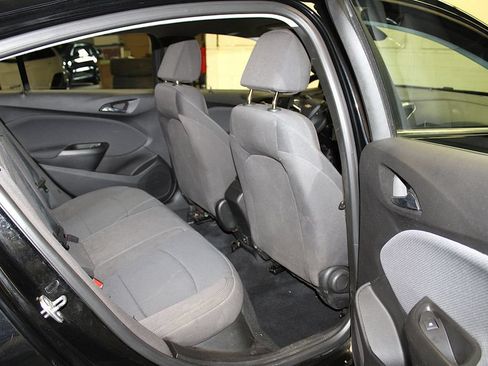 Used 2019 Chevrolet Cruze LT FWD image 30