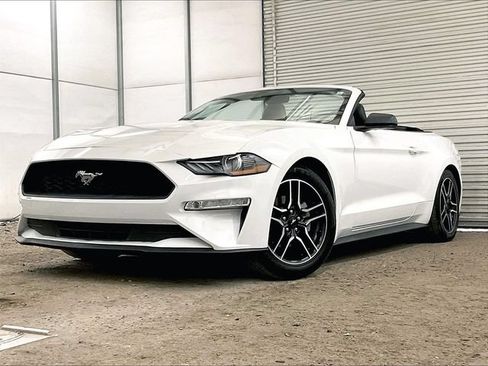 Used 2022 Ford Mustang Premium RWD image 1