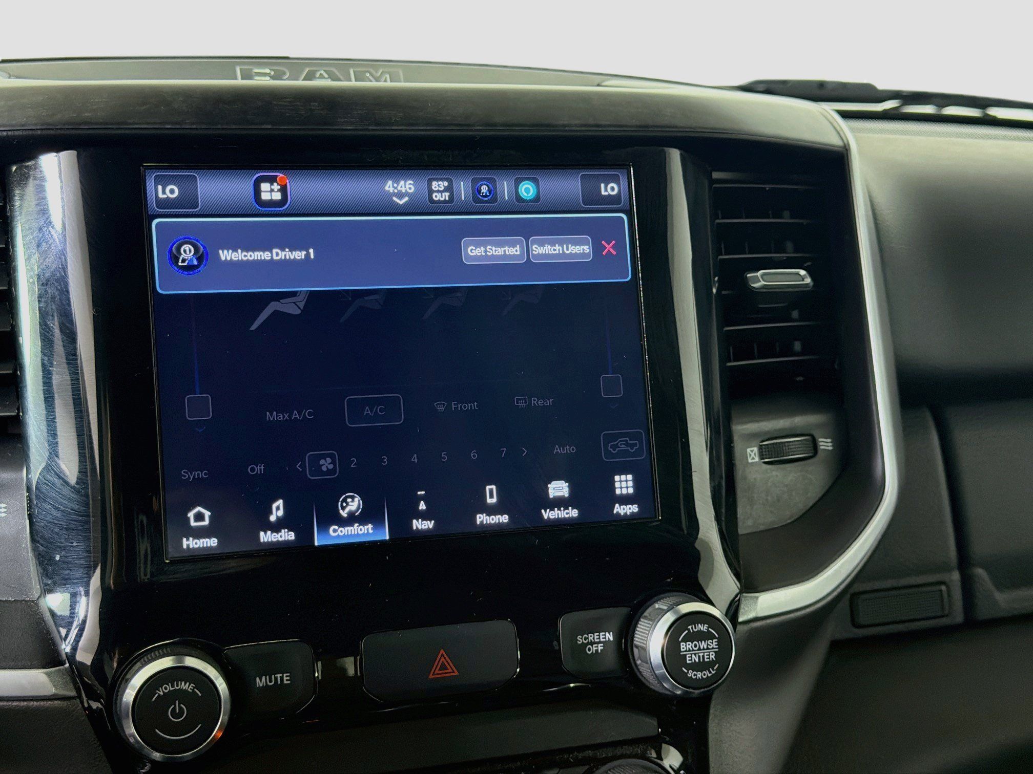Used 2022 RAM 1500 Big Horn AWD/4WD image 19