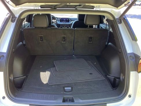 Used 2022 Chevrolet Blazer LT FWD image 27