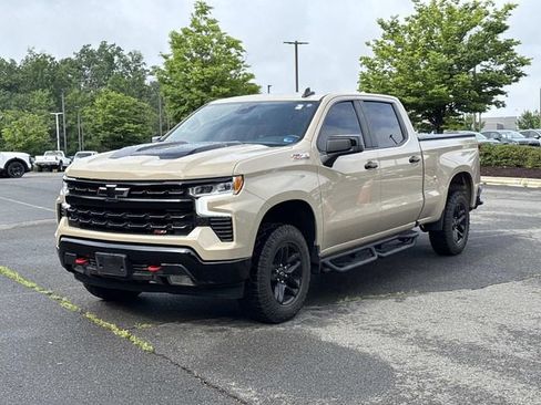 Used 2022 Chevrolet Silverado 1500 LT Trail Boss AWD/4WD image 5