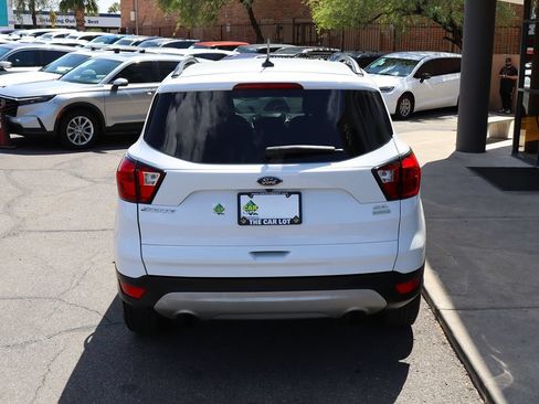 Used 2019 Ford Escape SEL FWD image 10