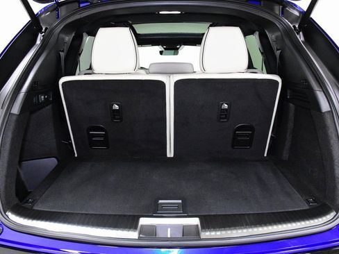 Used 2025 Acura MDX A-Spec image 36