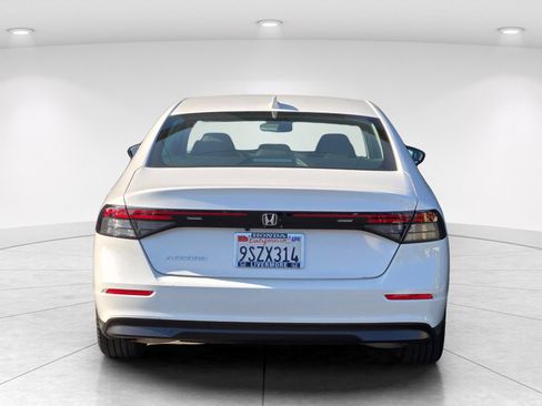 Used 2025 Honda Accord LX image 5