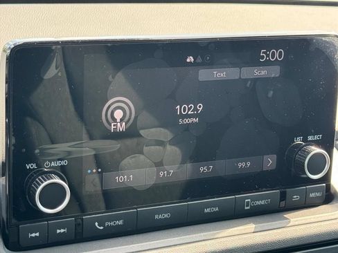Used 2024 Honda Accord EX image 23