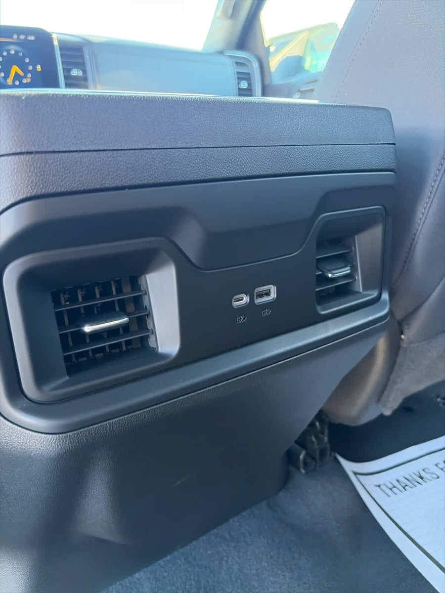 Used 2022 Chevrolet Silverado 1500 RST AWD/4WD image 30