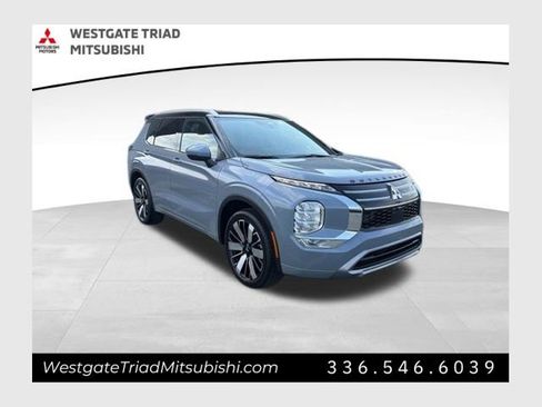 New 2026 Mitsubishi Outlander SEL FWD image 1