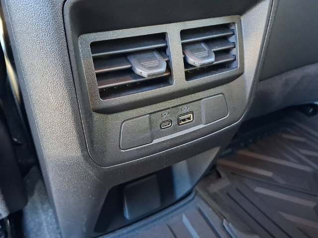 Used 2025 GMC Canyon AT4 w/ AT4 Premium Package AWD/4WD image 22