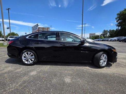 Used 2021 Chevrolet Malibu LT FWD image 31