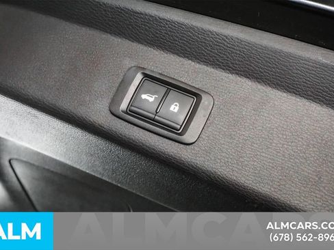Used 2025 Mitsubishi Outlander SE FWD image 22