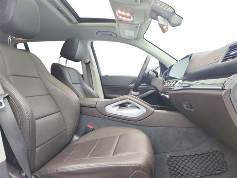 Used 2020 Mercedes-Benz GLS 450 4MATIC image 27