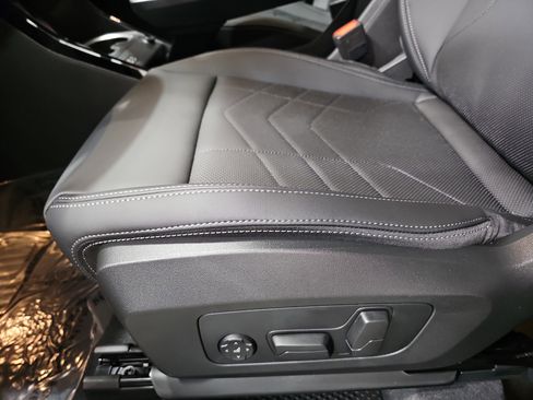 New 2026 BMW X1 xDrive28i w/ Technology Package image 30