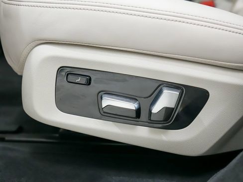 Used 2021 BMW X7 xDrive40i AWD/4WD image 21