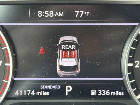 Used 2023 Nissan Rogue SV FWD image 13
