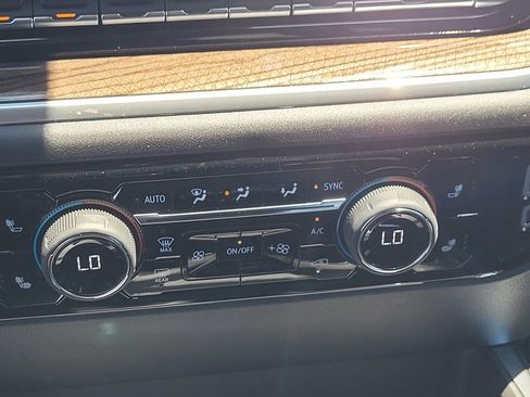 New 2025 Chevrolet Silverado 1500 LT w/ All Star Edition Plus image 18