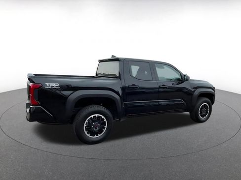 Used 2025 Toyota Tacoma TRD Off-Road image 15