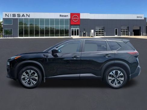 Certified 2023 Nissan Rogue SV AWD/4WD image 6