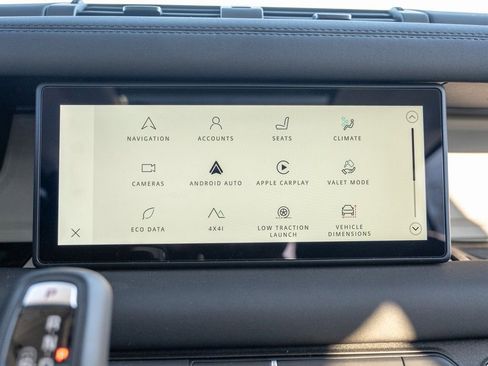 New 2024 Land Rover Defender 110 S image 21