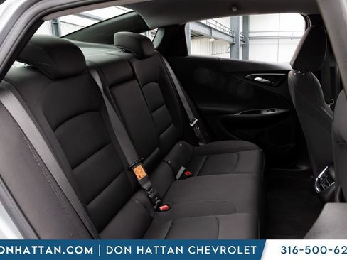 Used 2024 Chevrolet Malibu LT FWD image 17