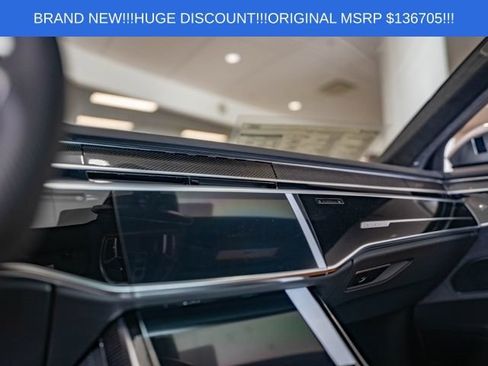 Used 2025 Audi S8 AWD/4WD image 19