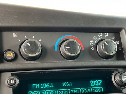 New 2023 Chevrolet Express 3500 Extended w/ Driver Convenience Package image 19