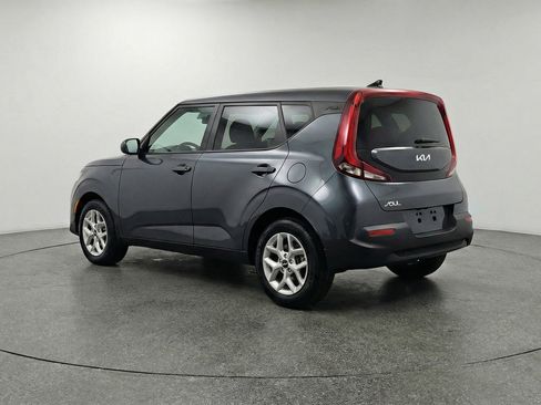 Used 2025 Kia Soul LX w/ LX Technology Package image 6
