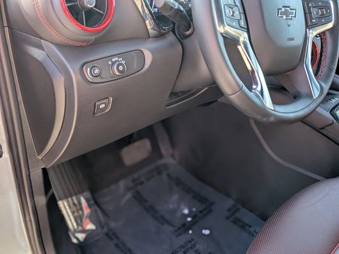 Certified 2025 Chevrolet Blazer RS image 17